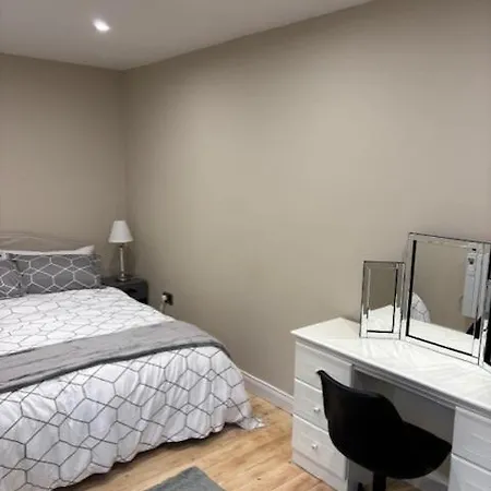 Modern Secure Townhouse