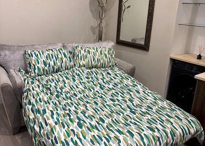 Modern Secure Townhouse شقة