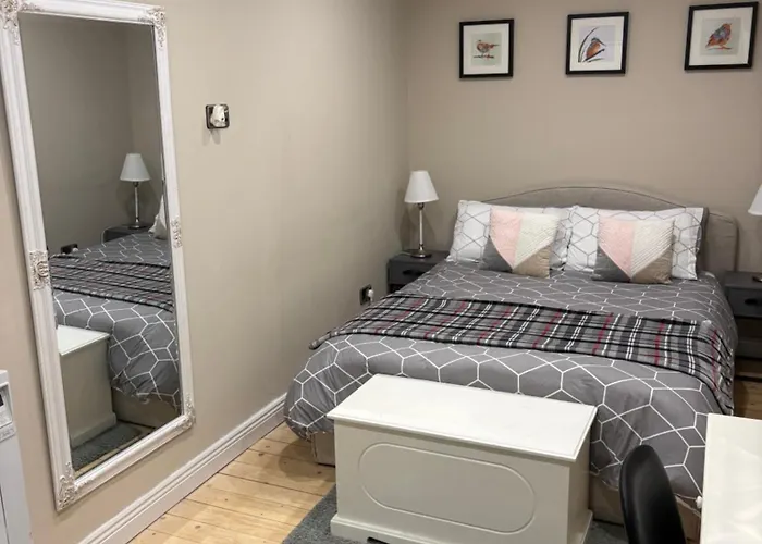 Modern Secure Townhouse